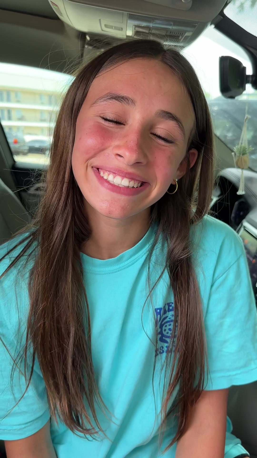 @Ninacbrock