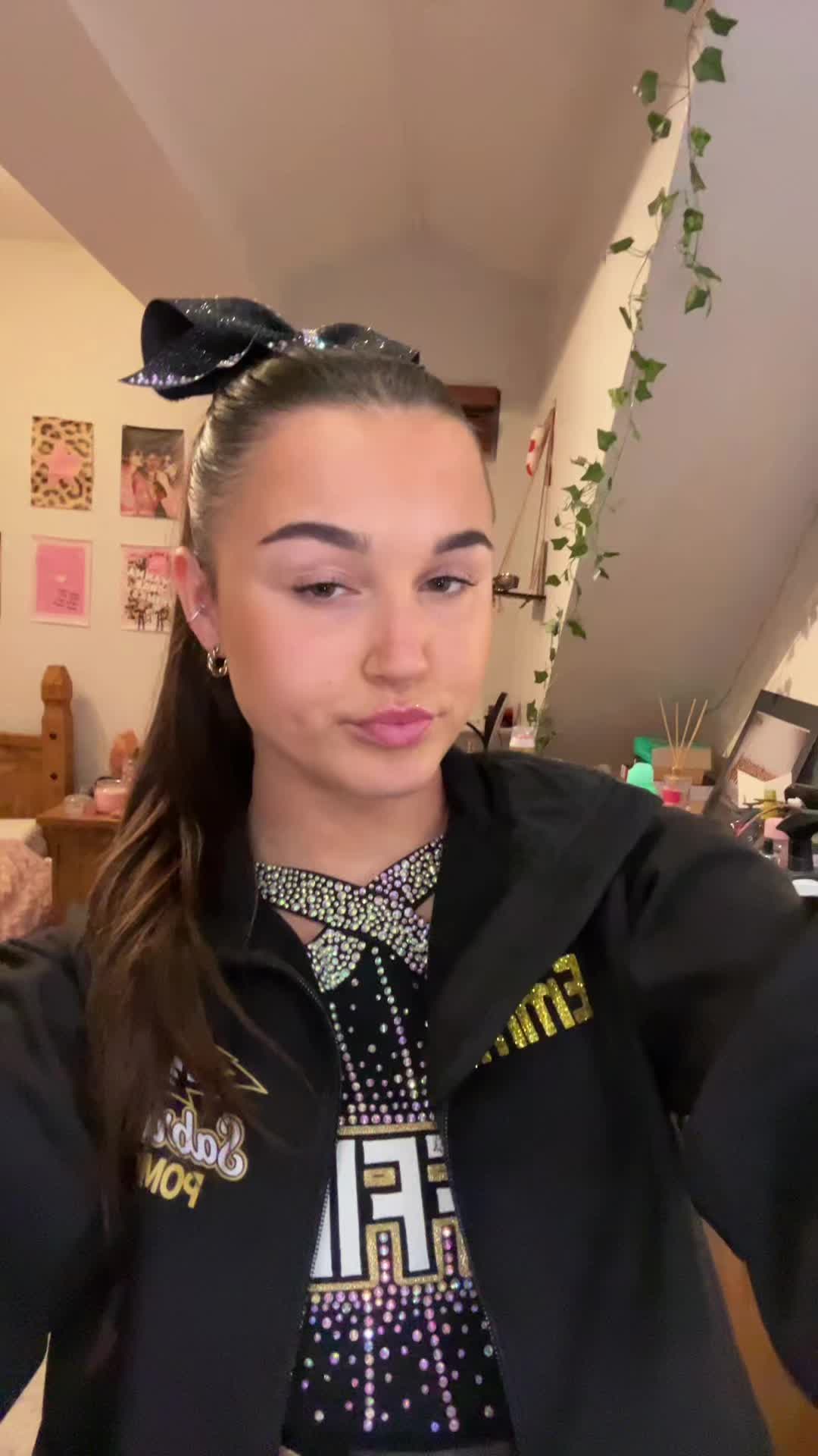 @Who’s Emmaaaa