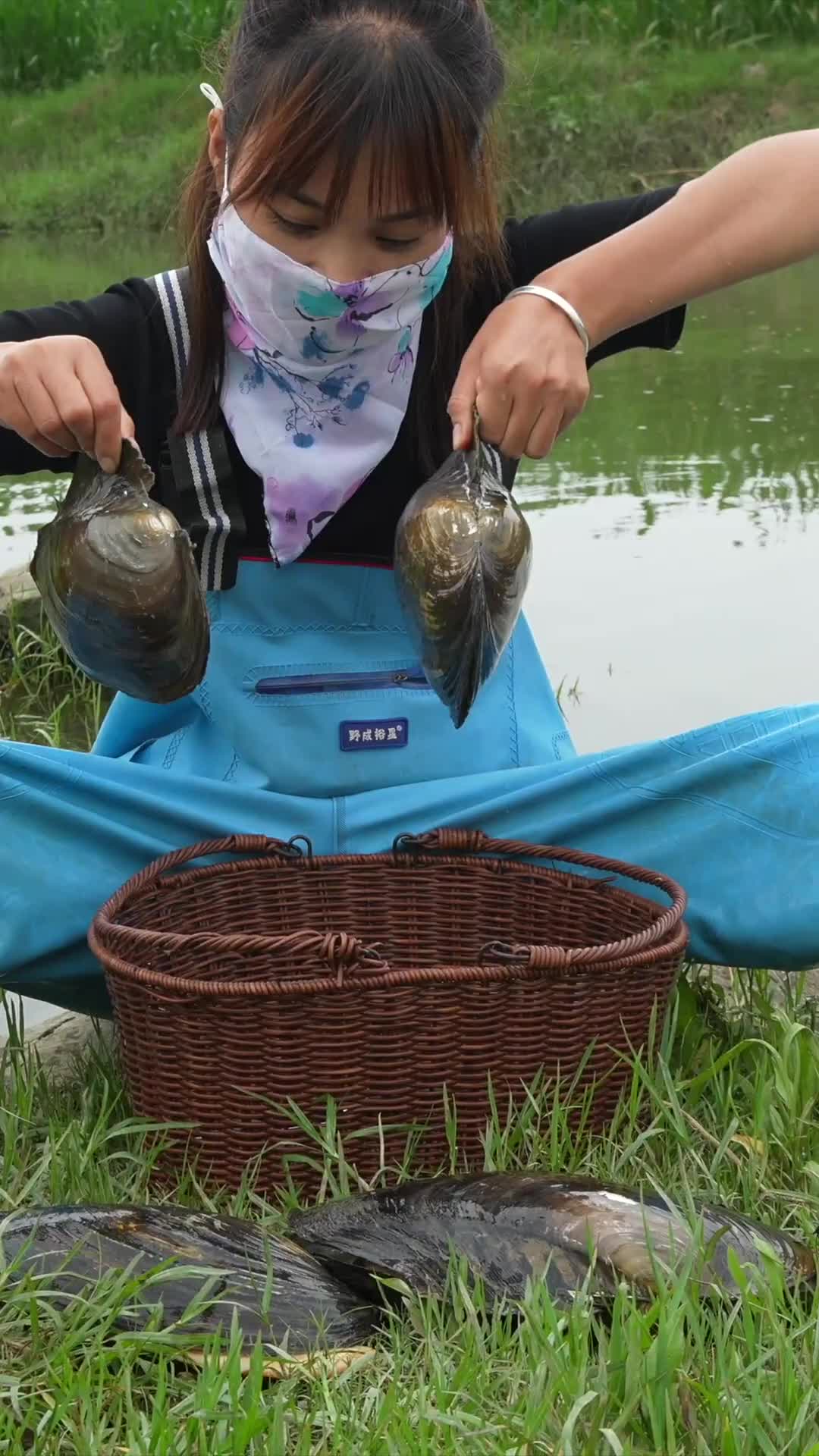@Pearl Hunter
