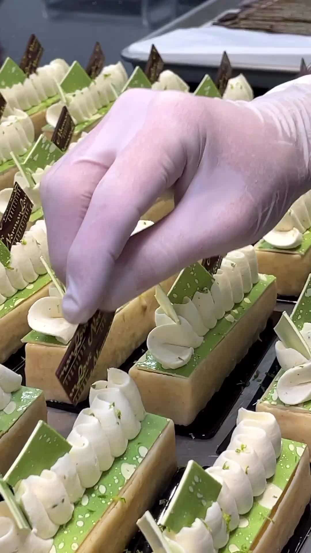 @normanloveconfections