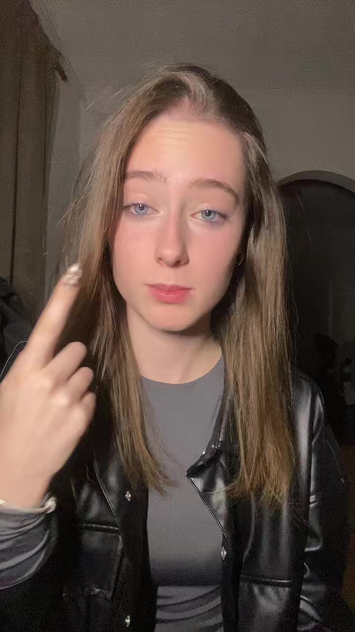 @Vivii👸🏻