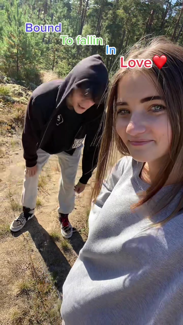 @🧫