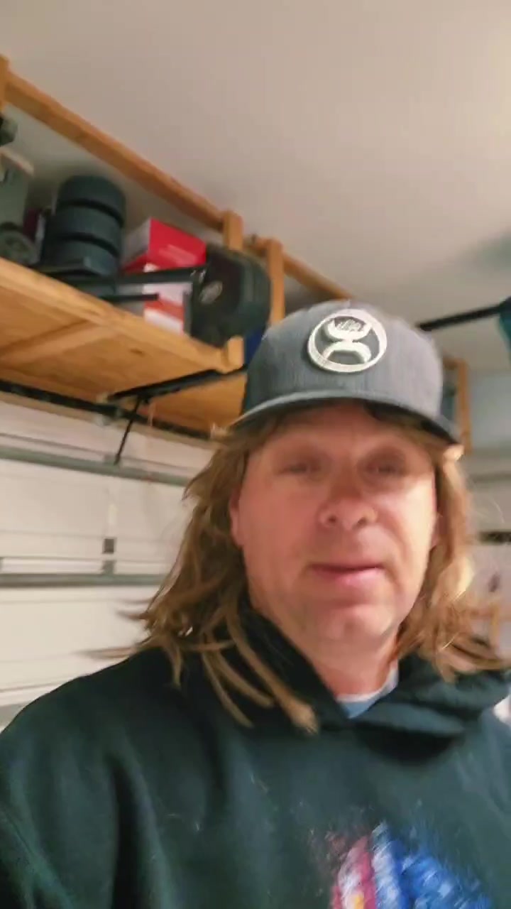 @Paulywalnutz🤠