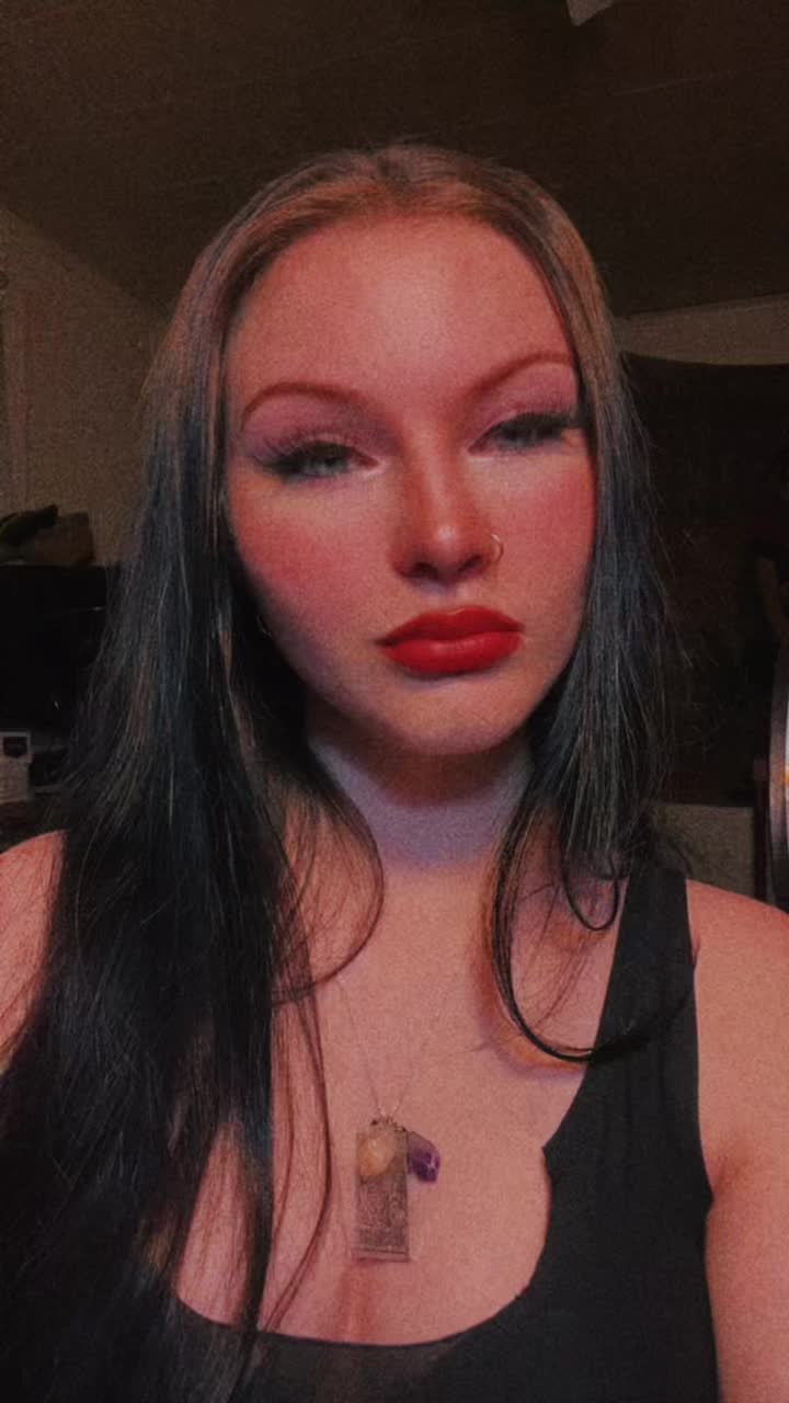 @Maddie🌙🥀⛈️