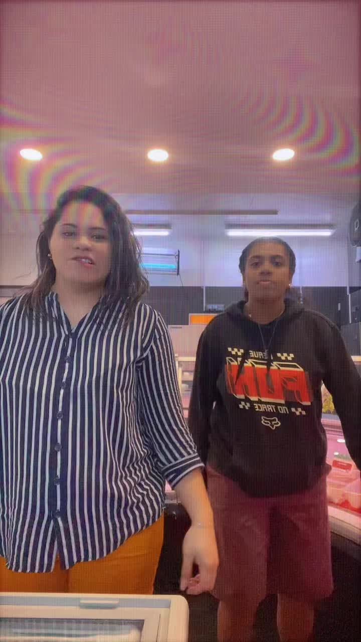 @M&agrave;t&oslash;&Mēl&iacute;