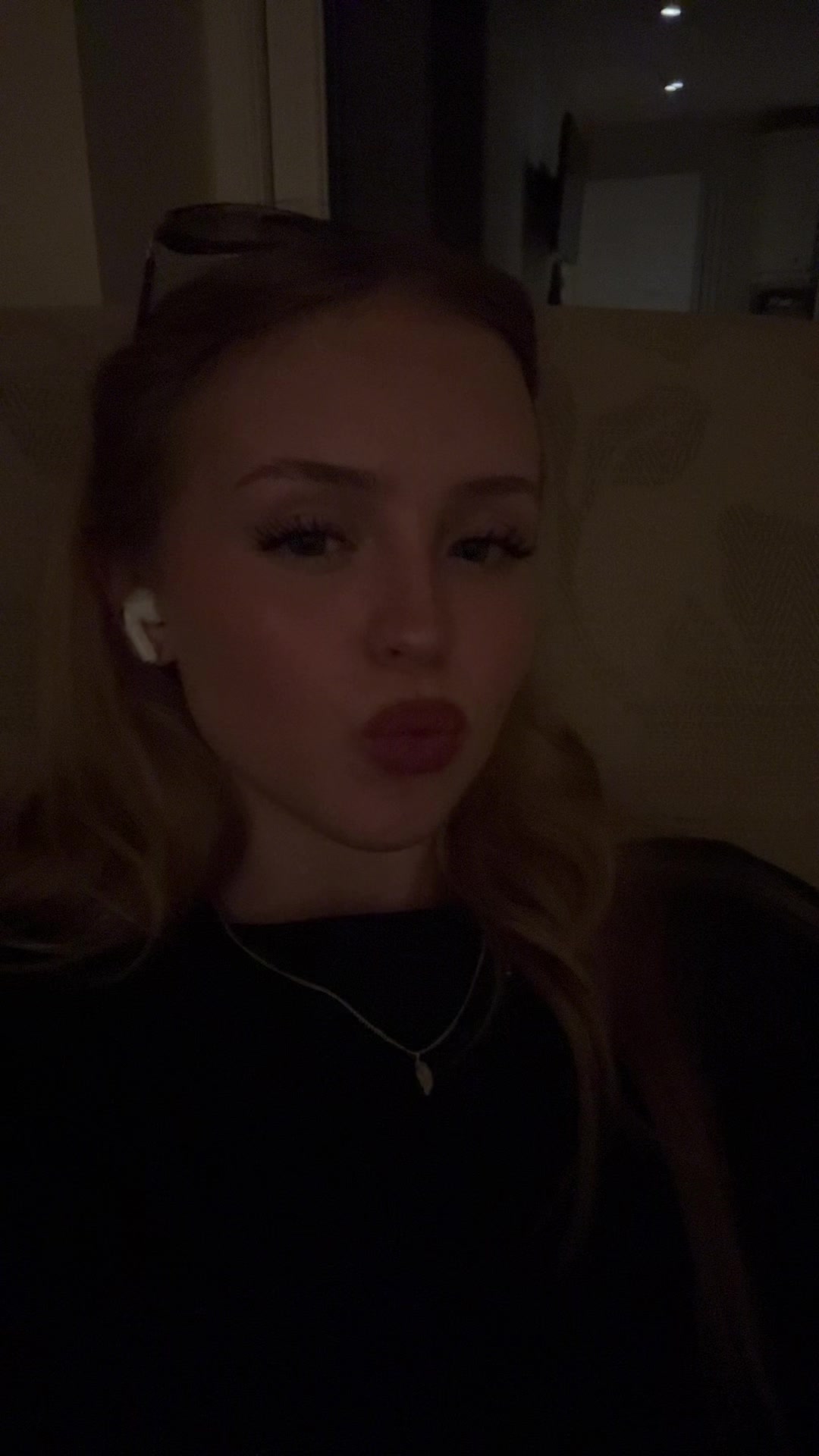 @XOXO
