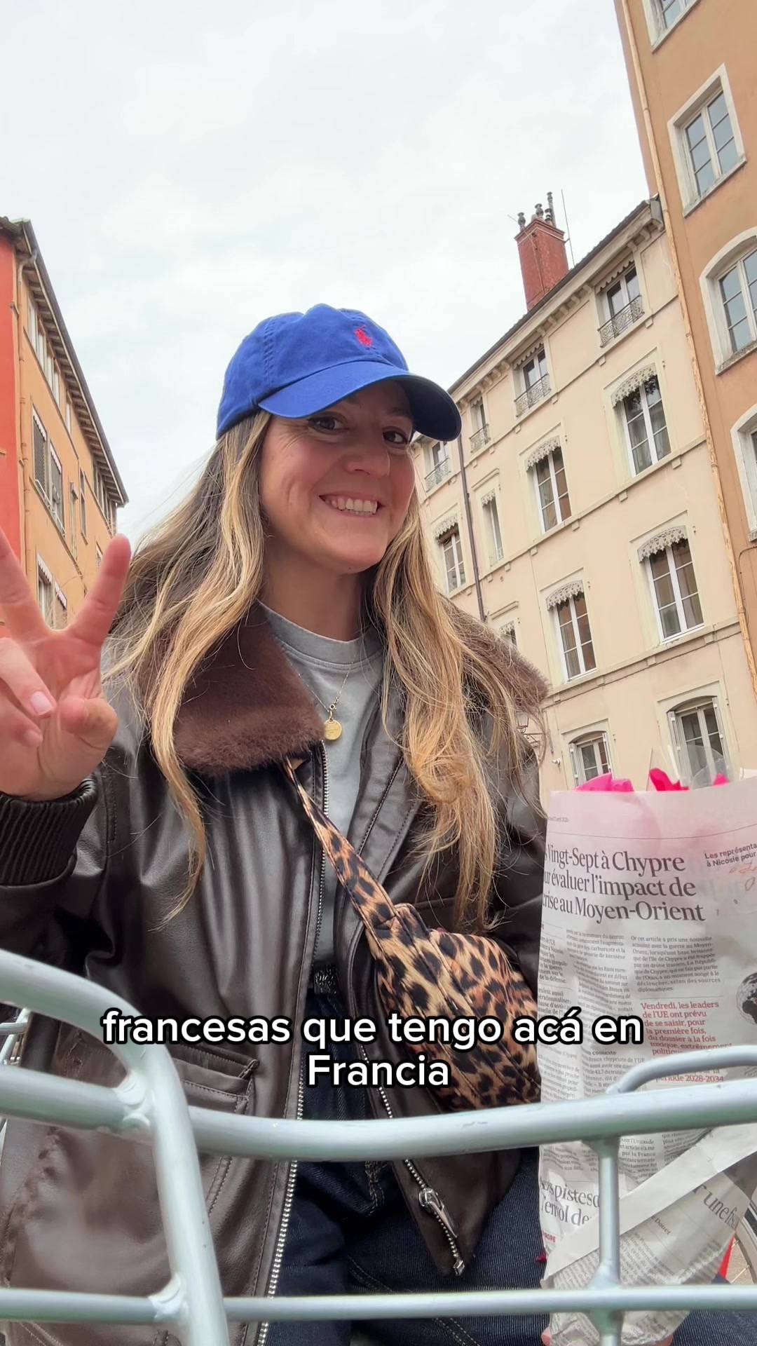 @coucousoyqueta