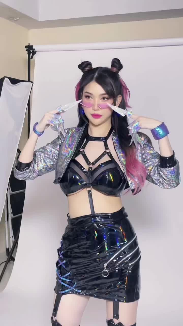 @ladydjaizy