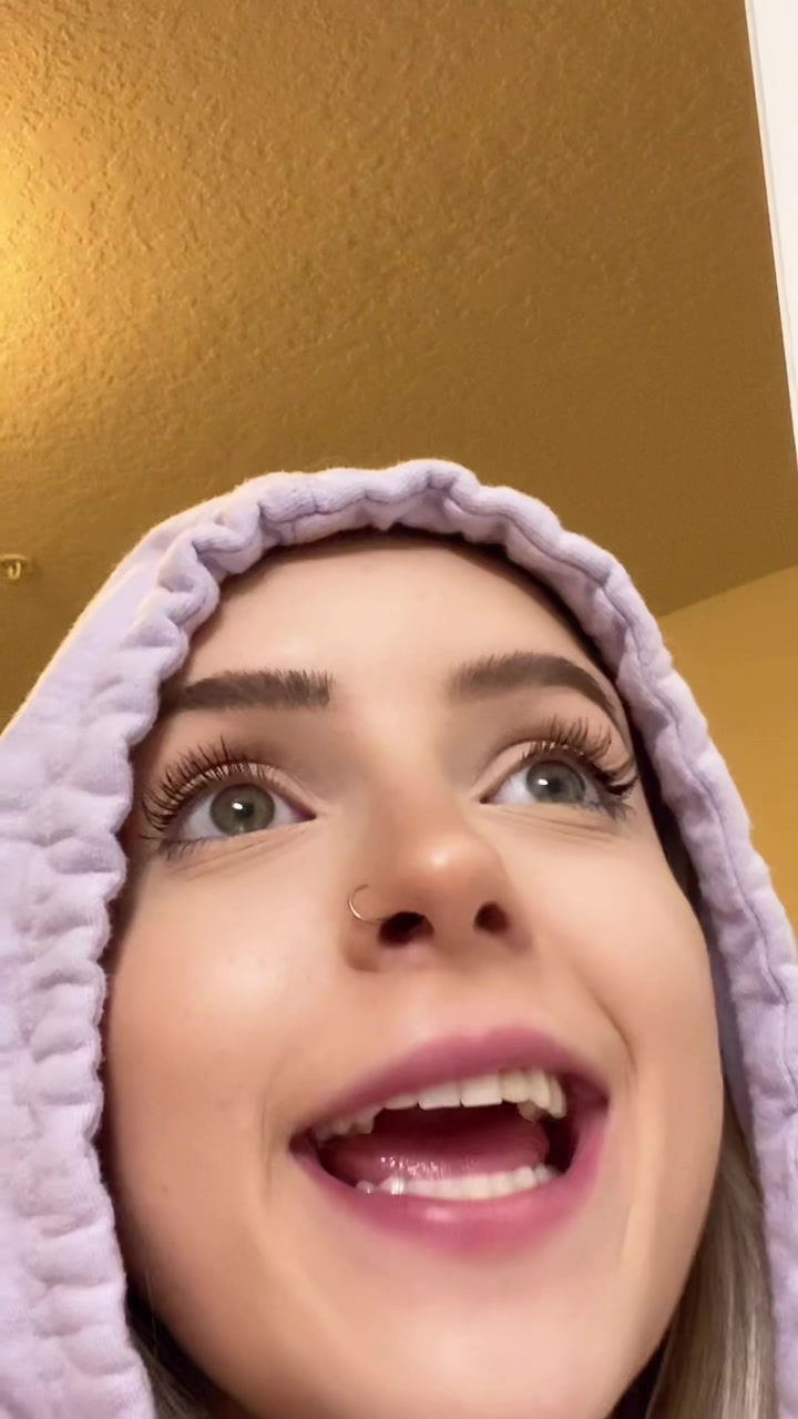 @𝖣 𝖠 𝖱 𝖫 𝖠  𝖤 𝖫 𝖨 𝖹 𝖠