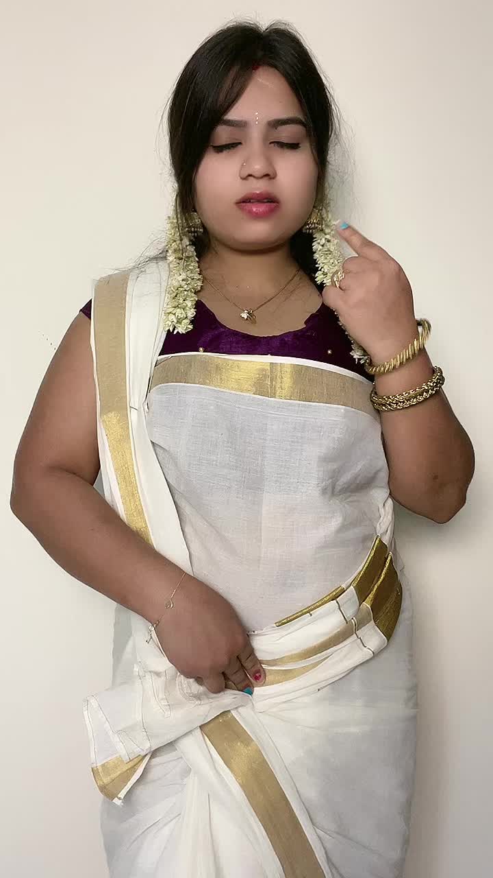 @Dheeksaana