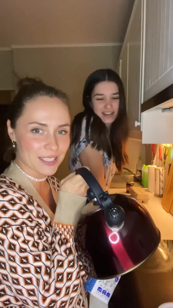 @Женя Розанова