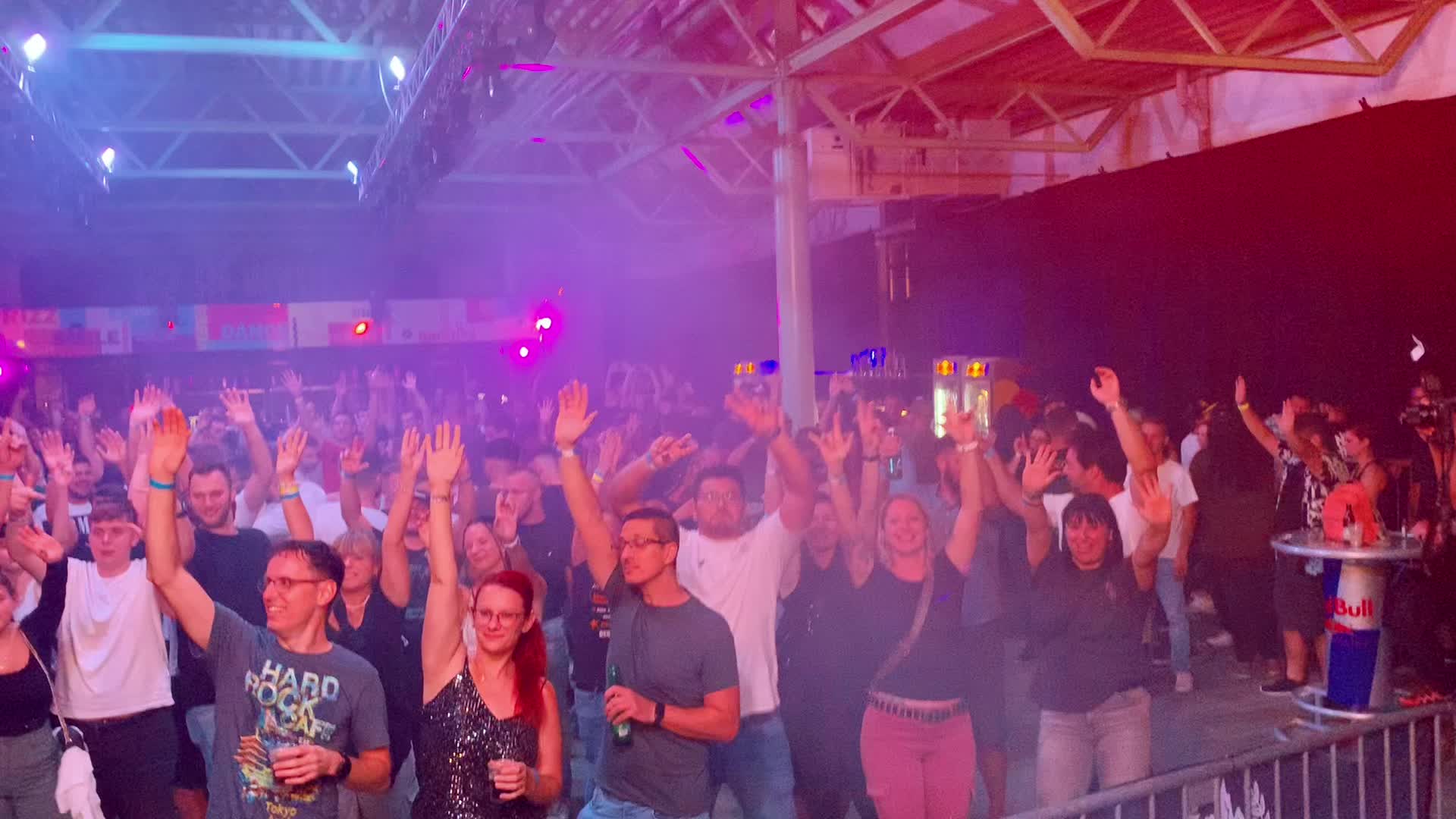@Max Deejay