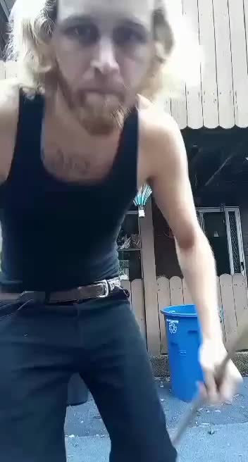 @axeldon