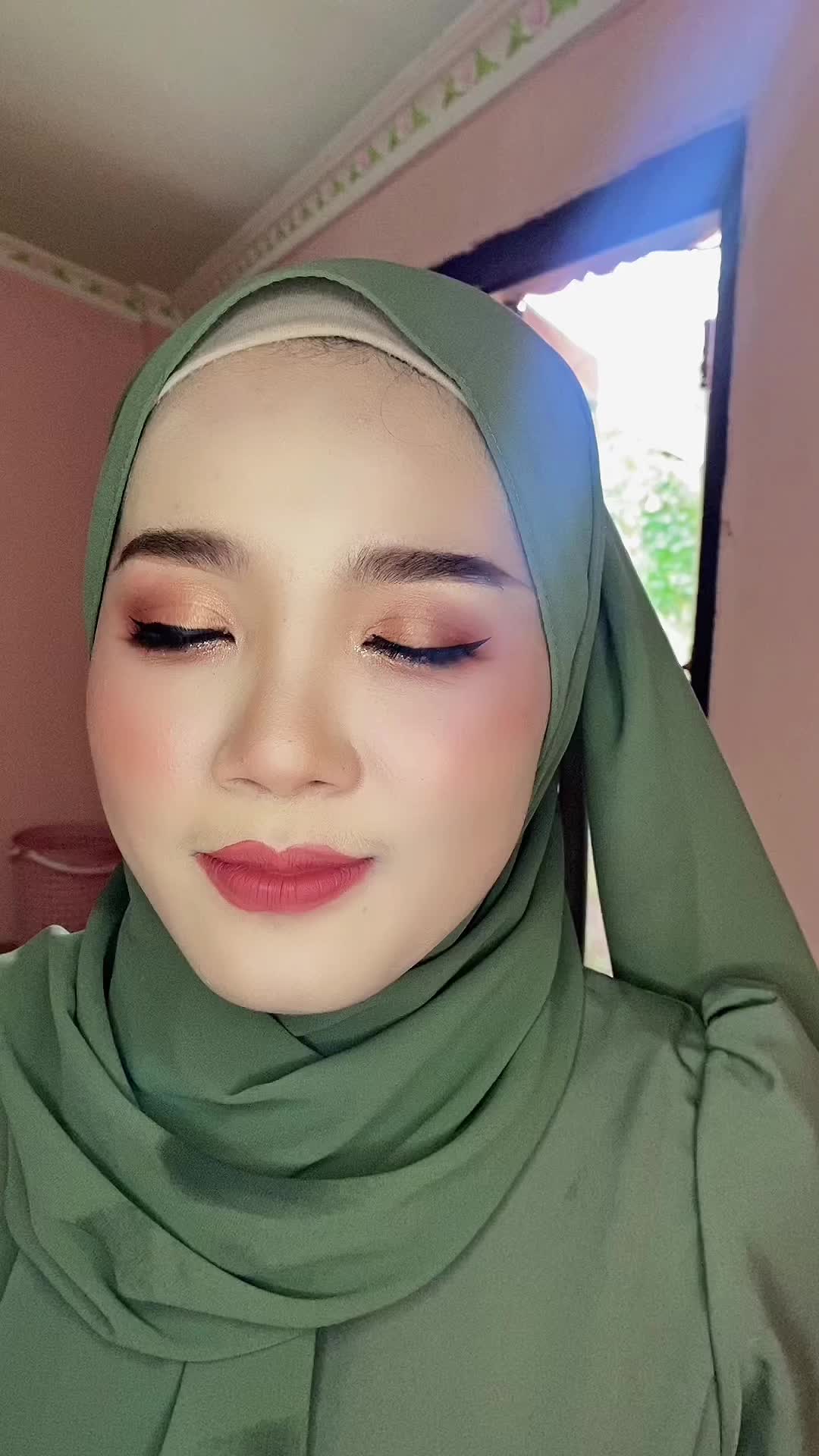 @Make:up saa 💋💄