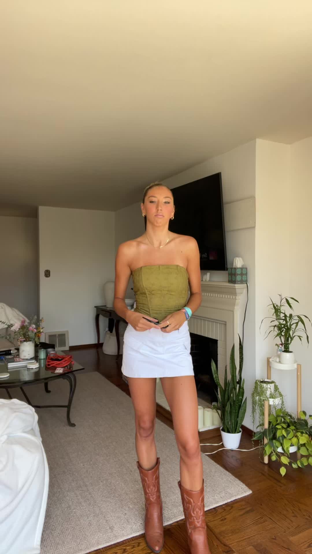 @juliaaab