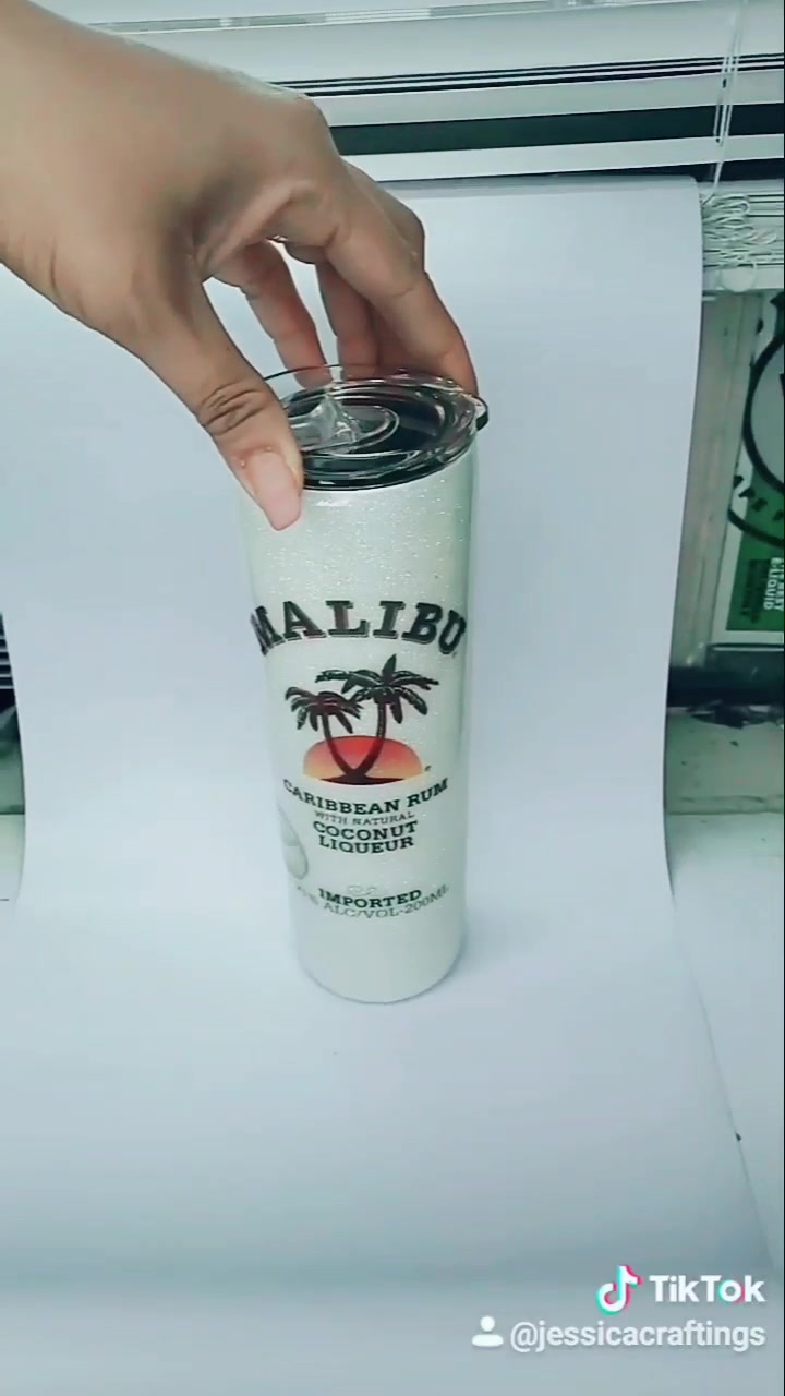 @Jessica_Craftings