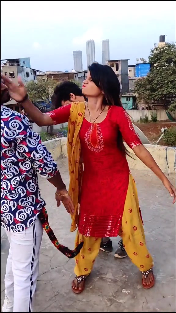 @Muskan_shaikh_143