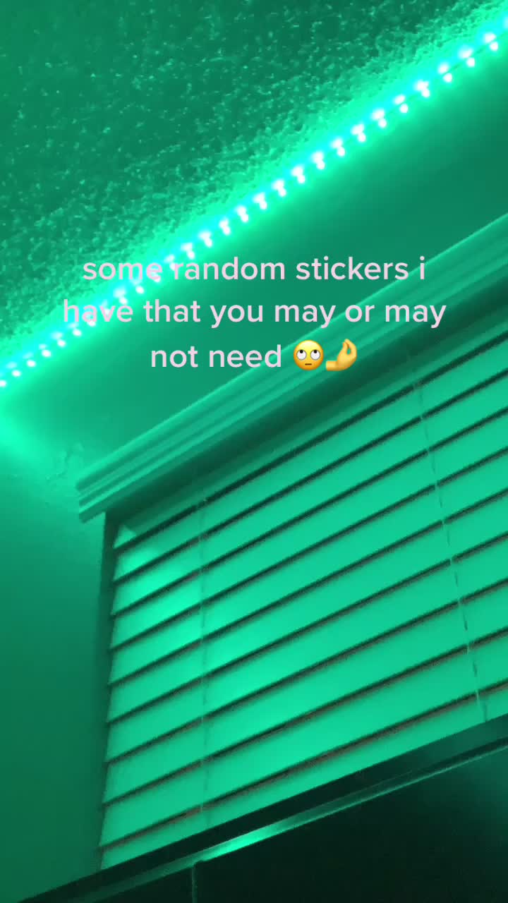 @😁🤌 💖💜💙 (dms dont work💔)