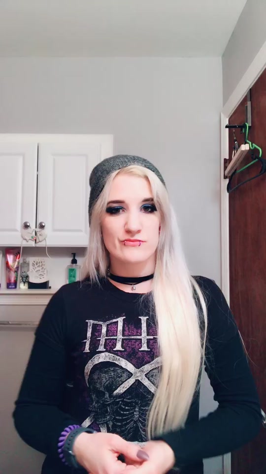 @Bbygirljinx 🖤