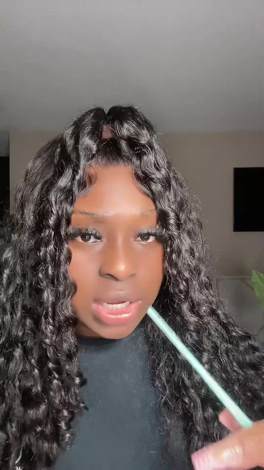 @Twila🦋✨