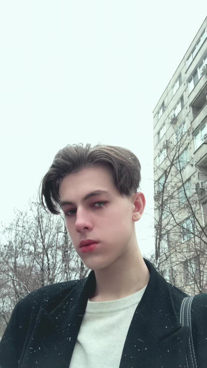 @levostr