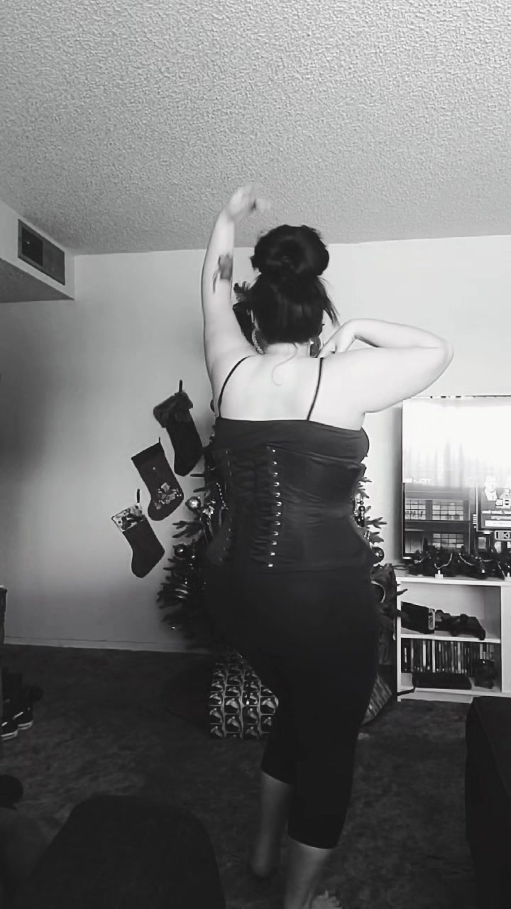 @Coffin Doll