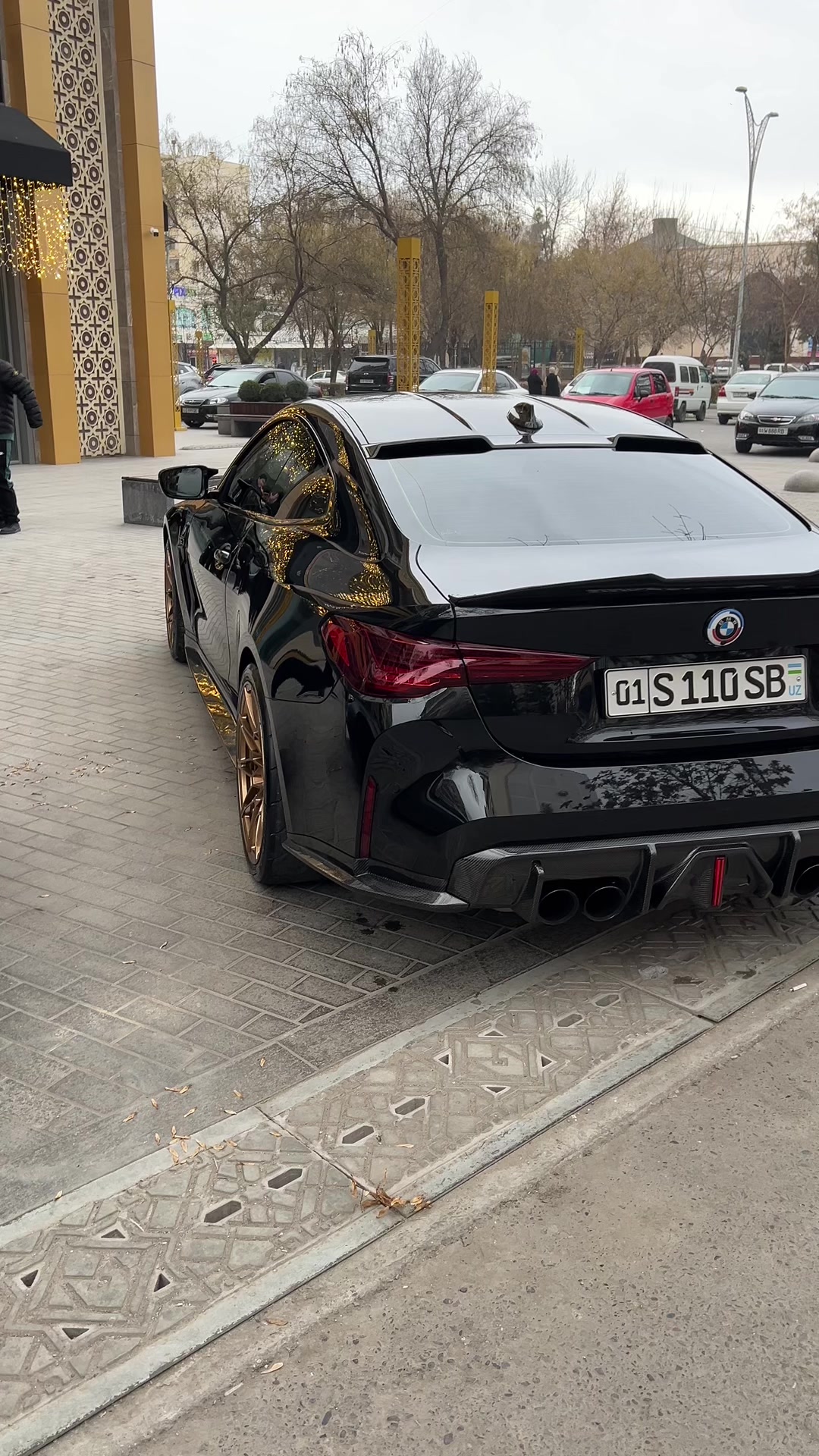 @LUXURYCARSSUZZ