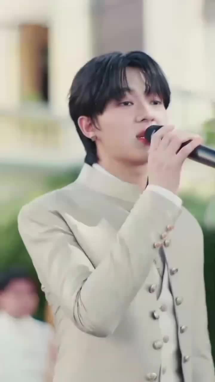 @ɴᴜɴᴇᴡ 🧸♡‧₊˚
