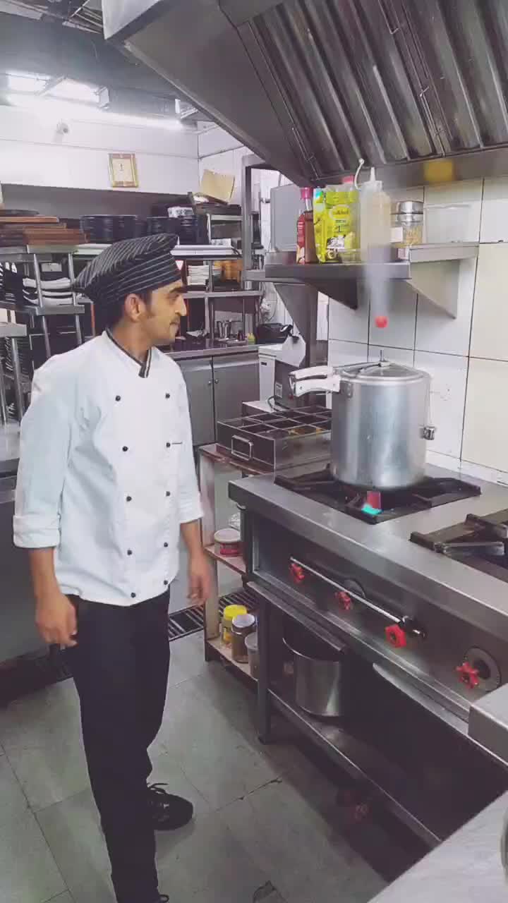@Bikram Ghimire🇳🇵(सोझो बाहुन)