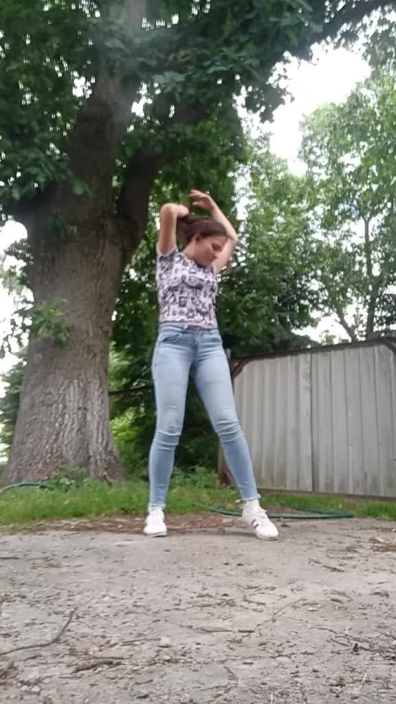 @Александра