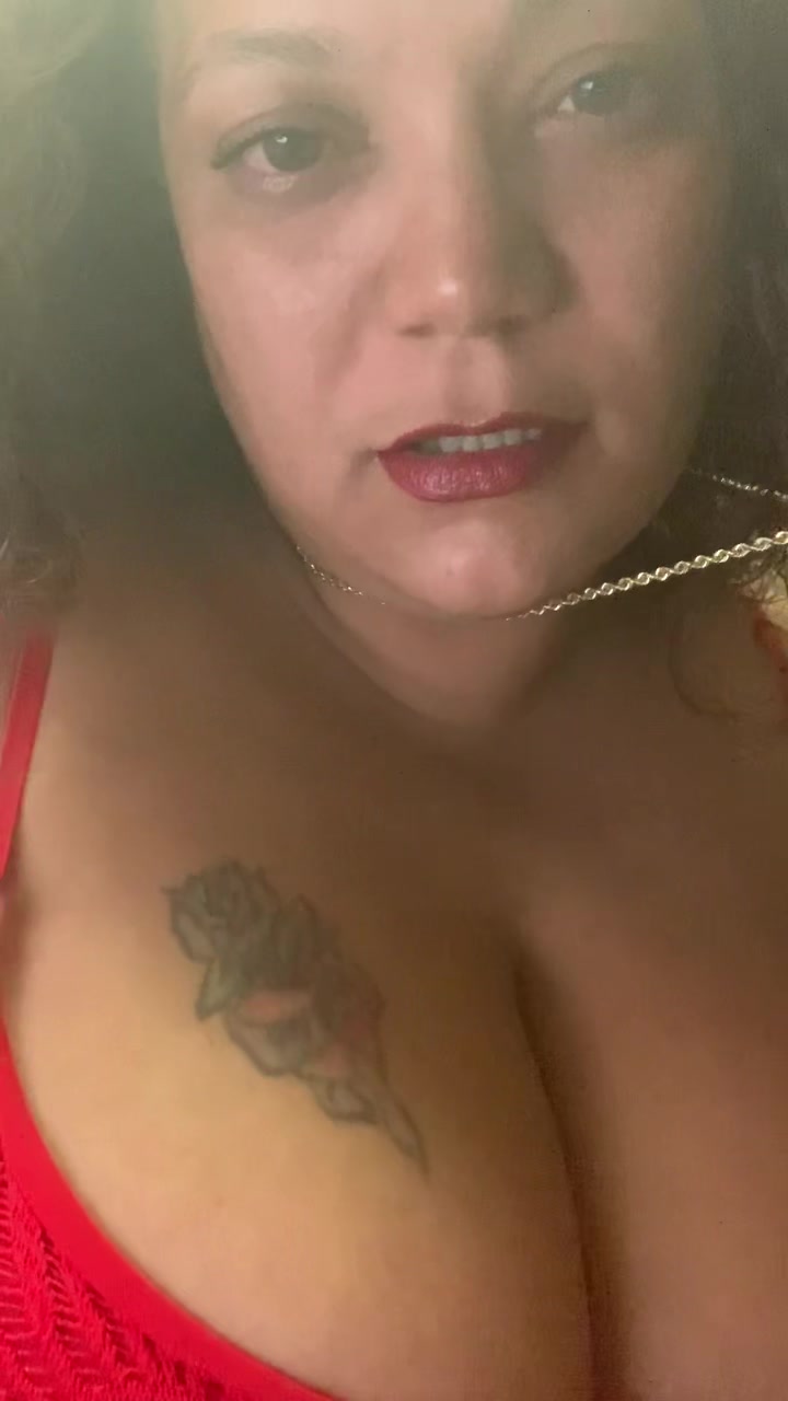 @LadyJusticePolyLife