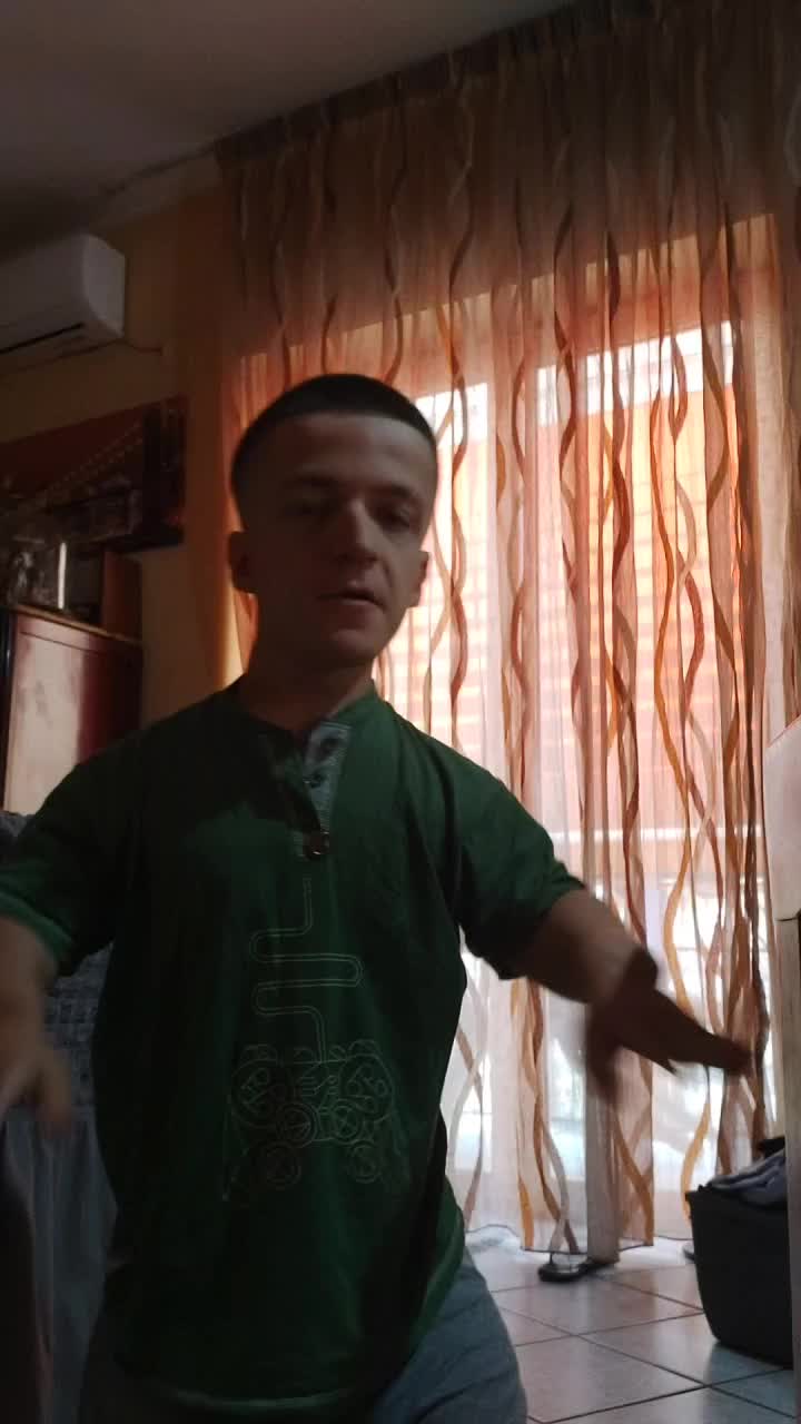 @Simone