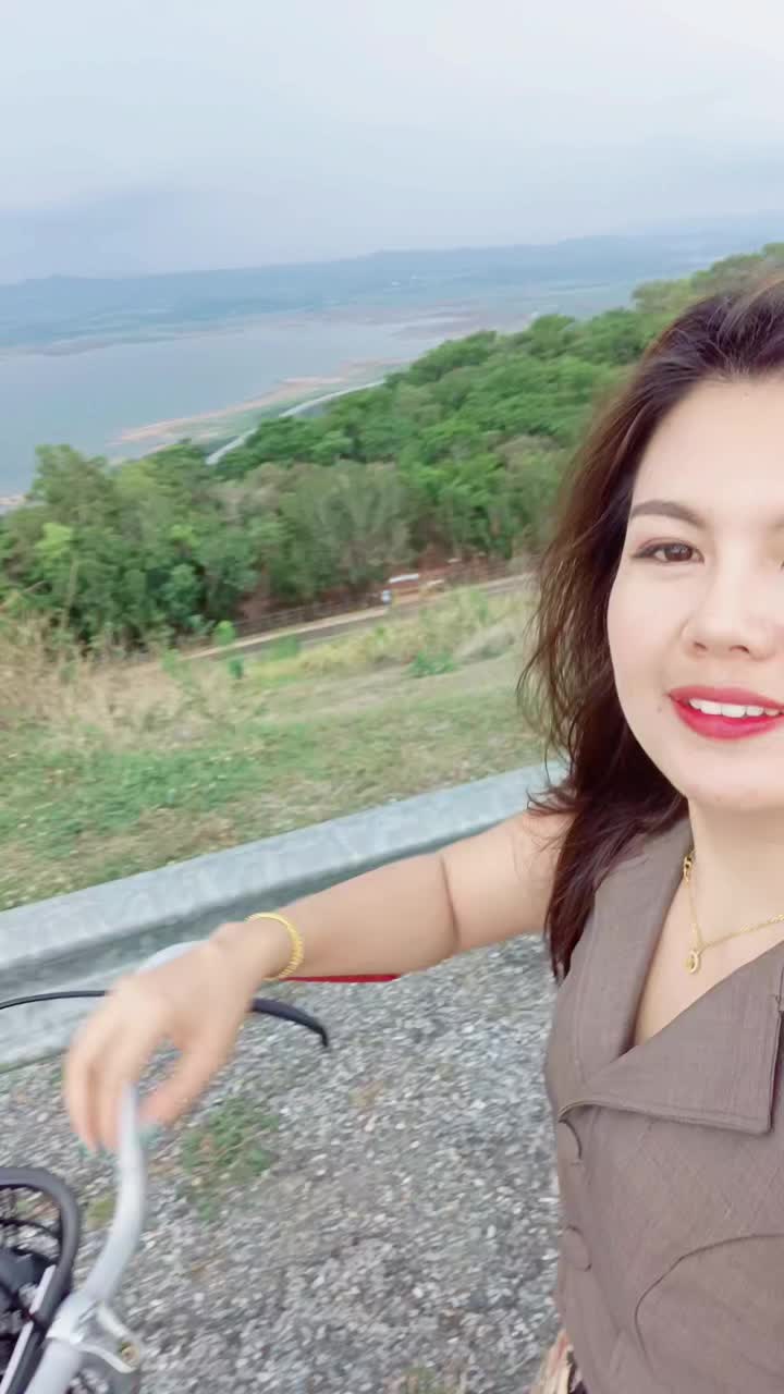 @หิรัญรักษ์