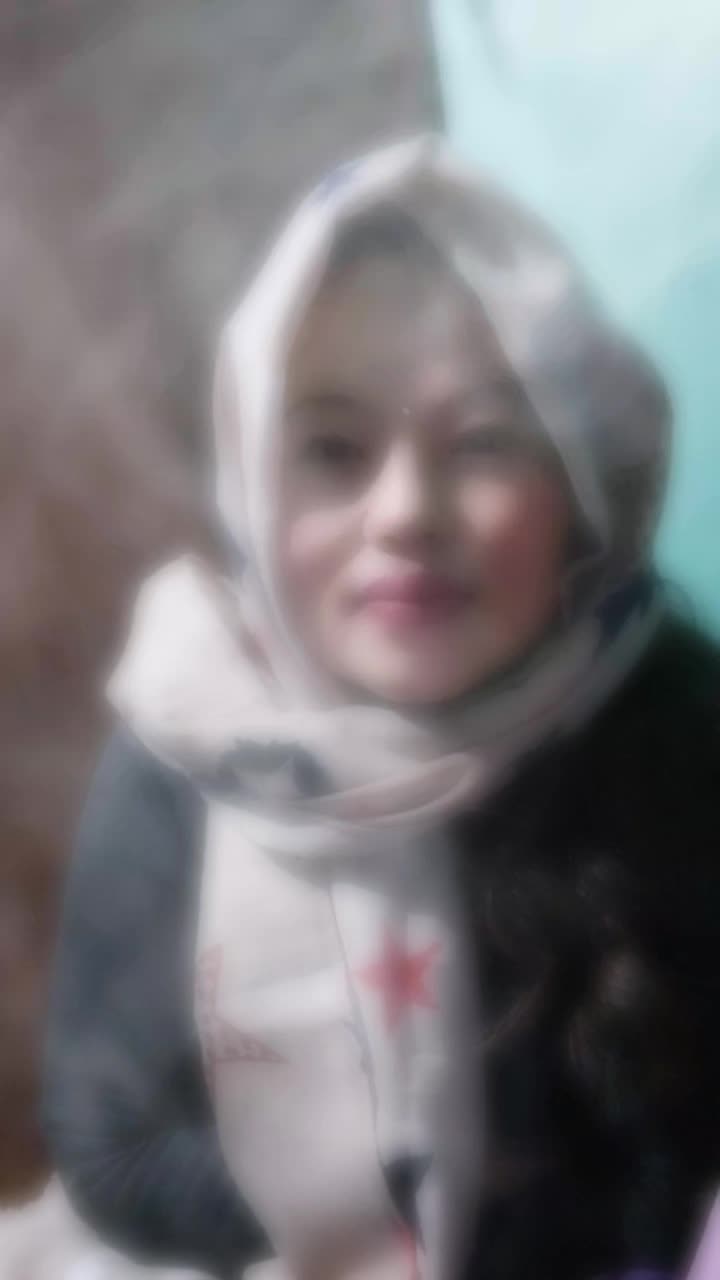 @Limbuni