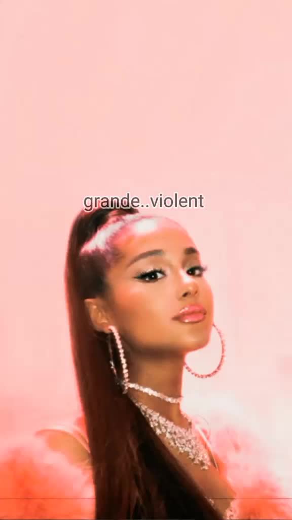 @I love ariana🦄
