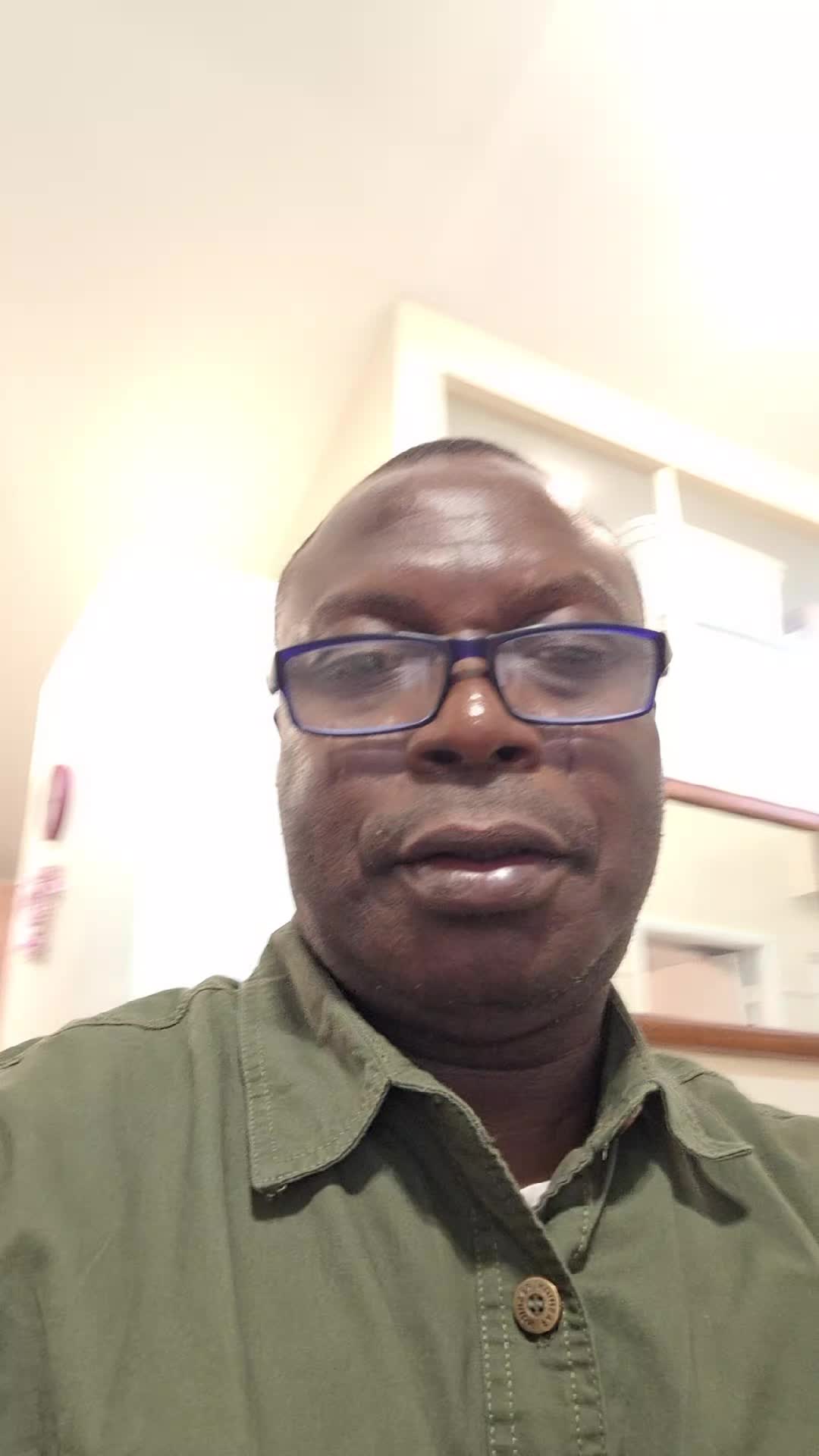 @Tee