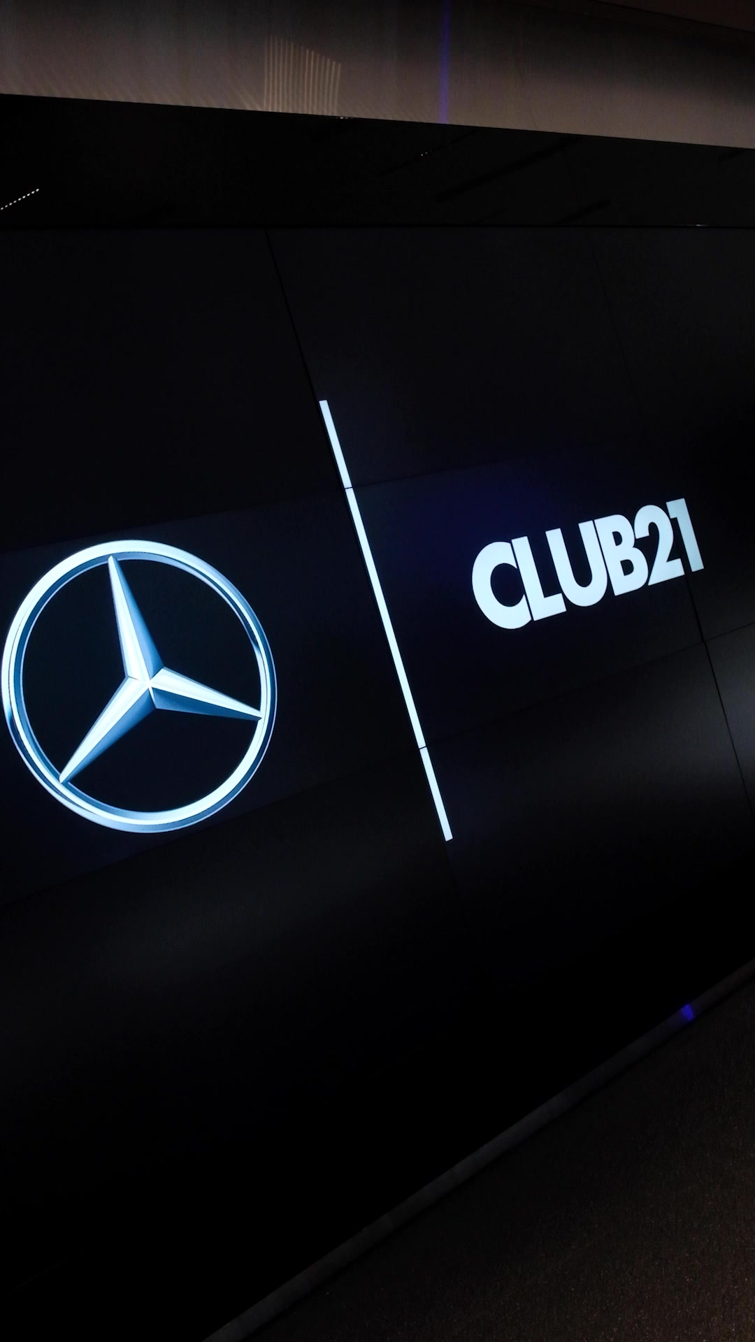 @Club21-com