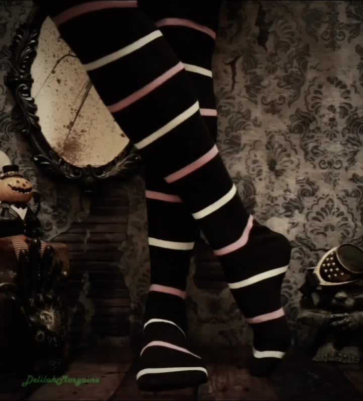 @Dee Sock Goddess