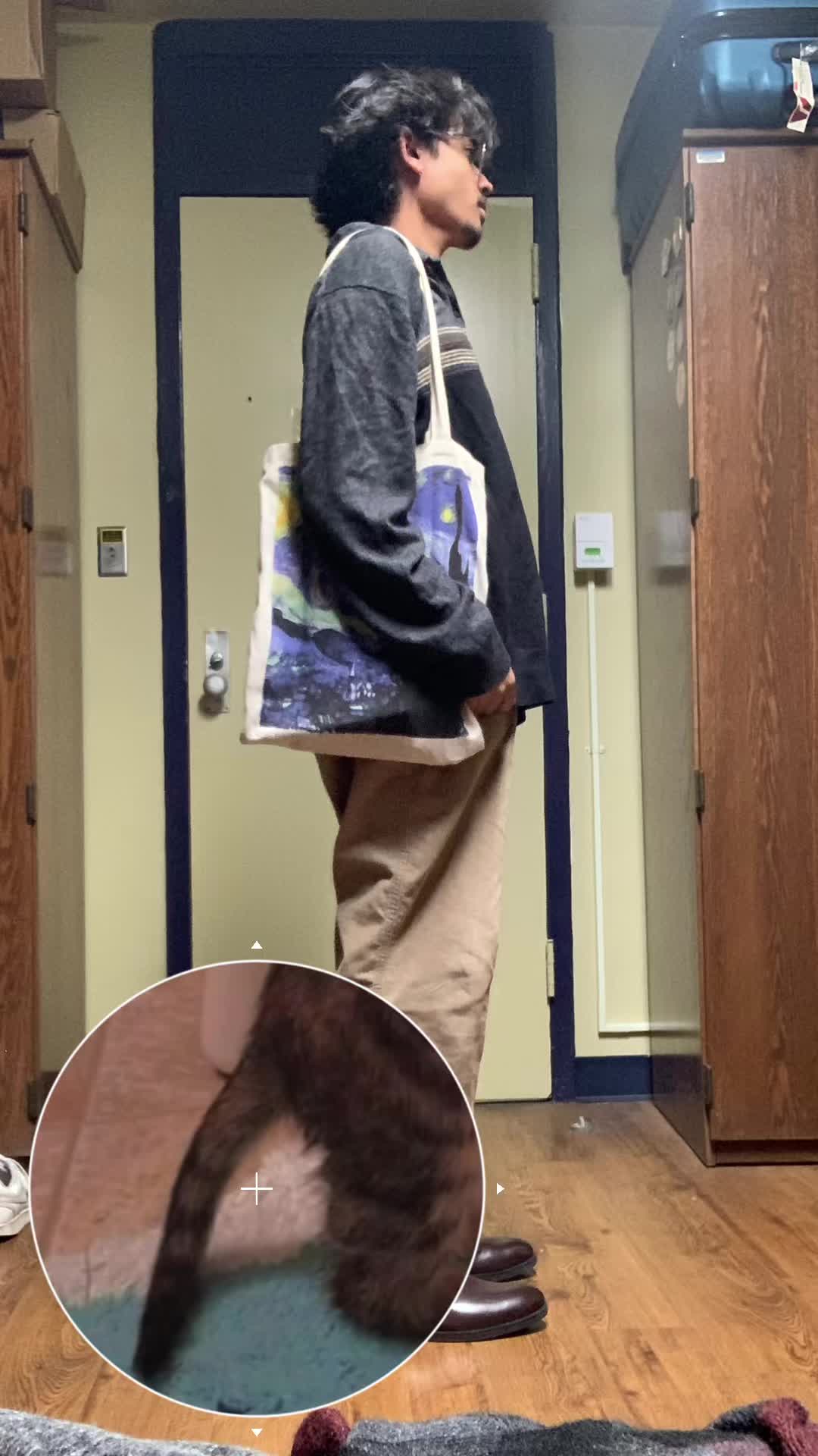 @KM