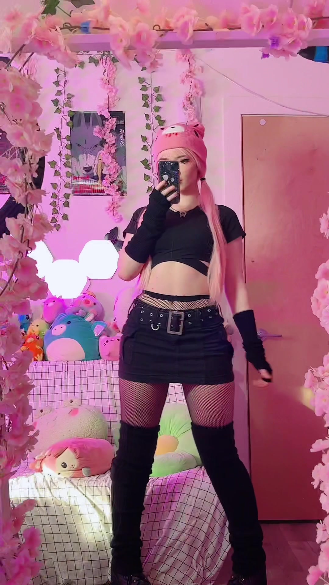 @Shae Kitty’s backup (: