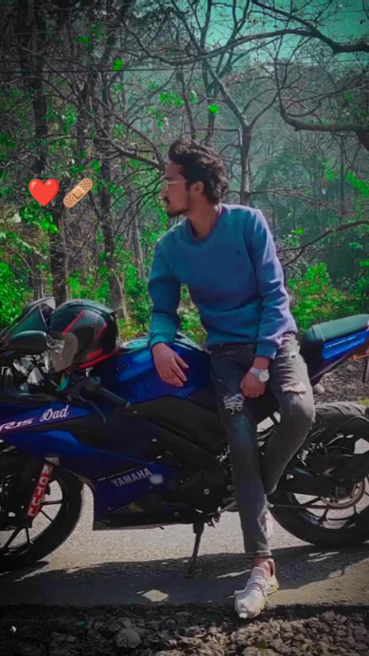 @👑<..BiNaYaK.🇳🇵.SiNgH..>👑