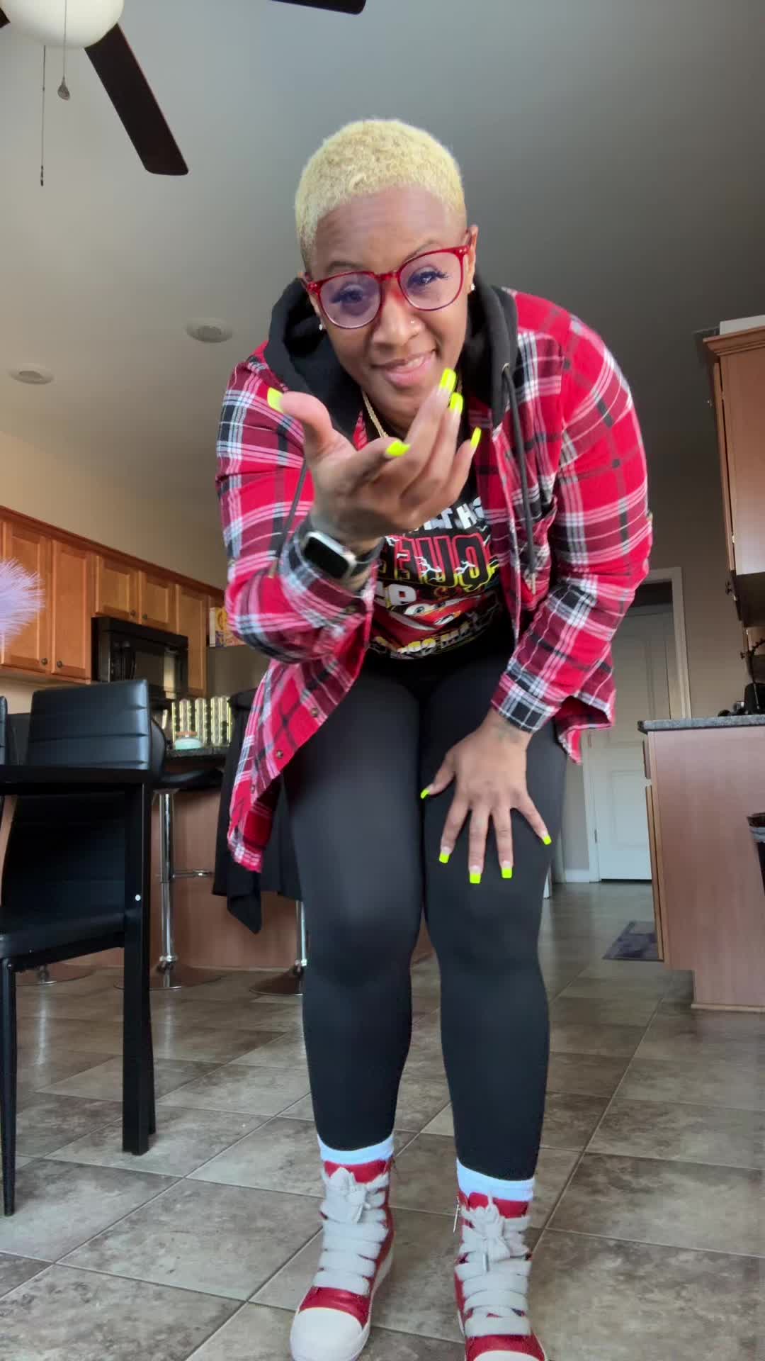 Phantumlashea (@thephantumlashea1) - Urlebird