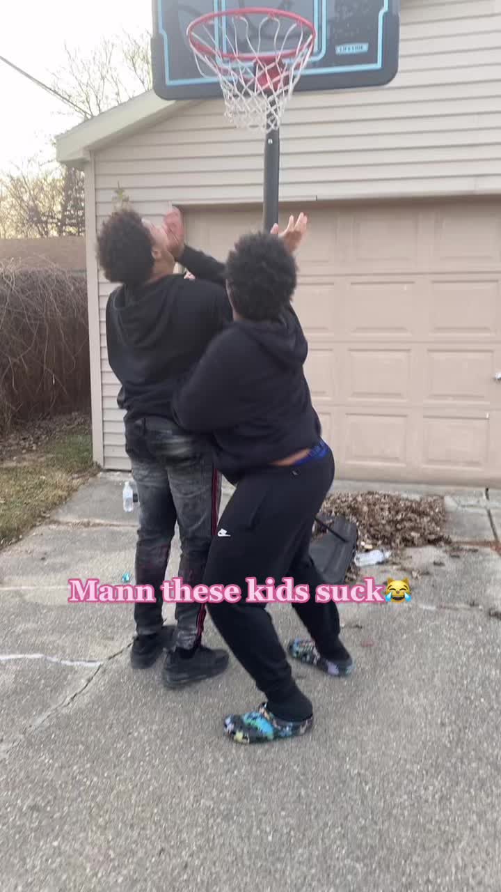 @Hi