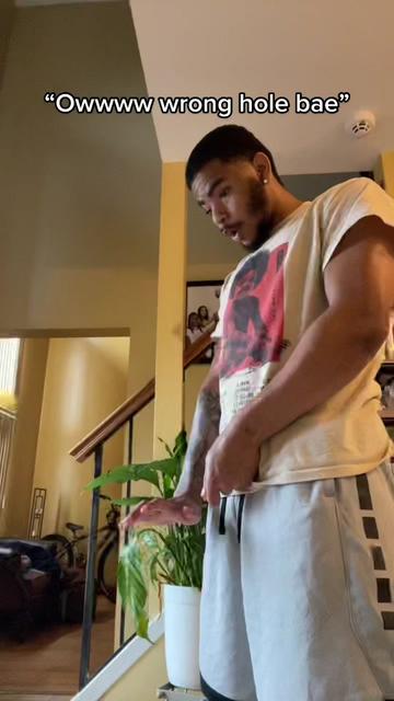 @Elboogz_