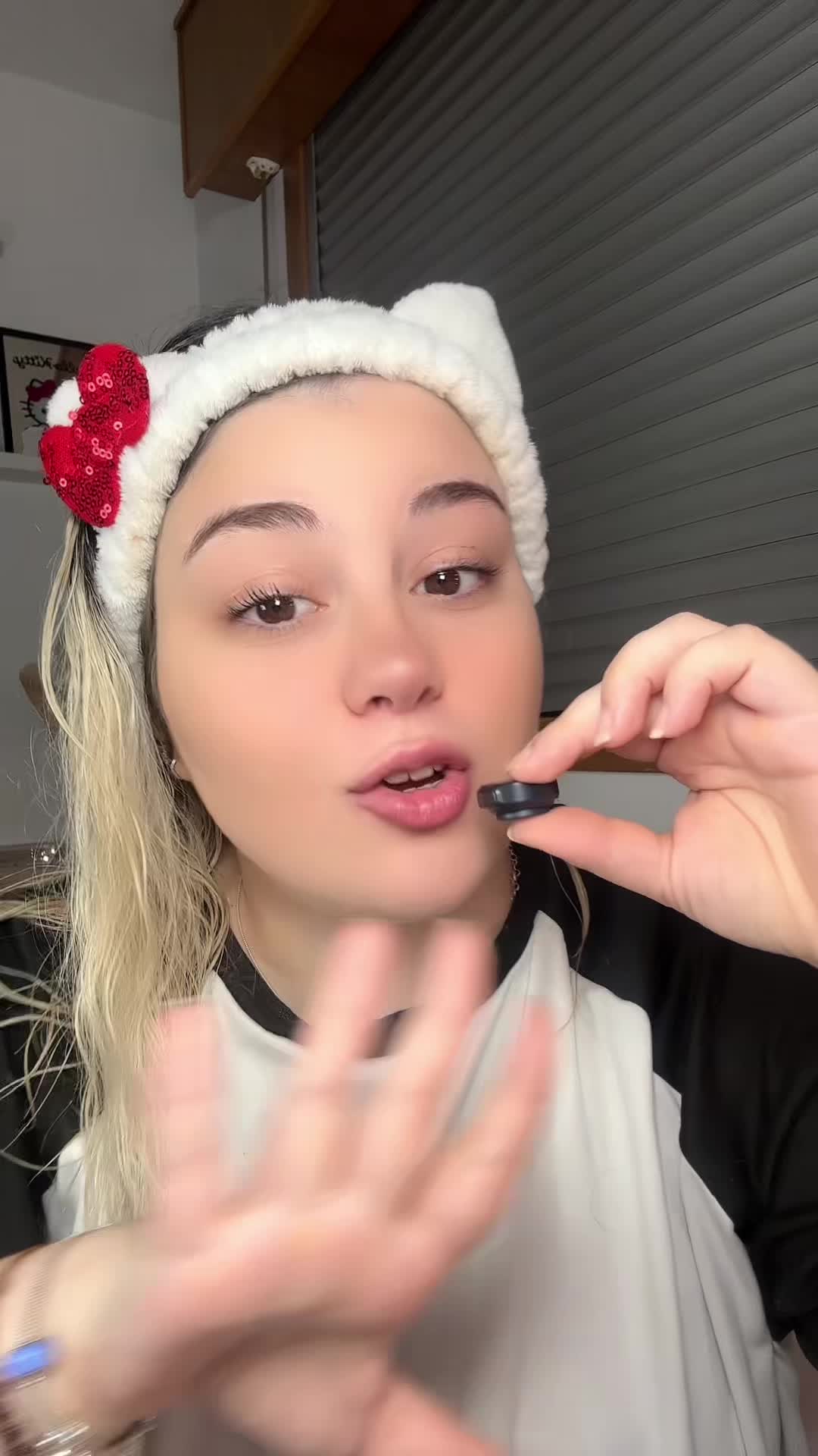 @- Alejandra  🐱💕