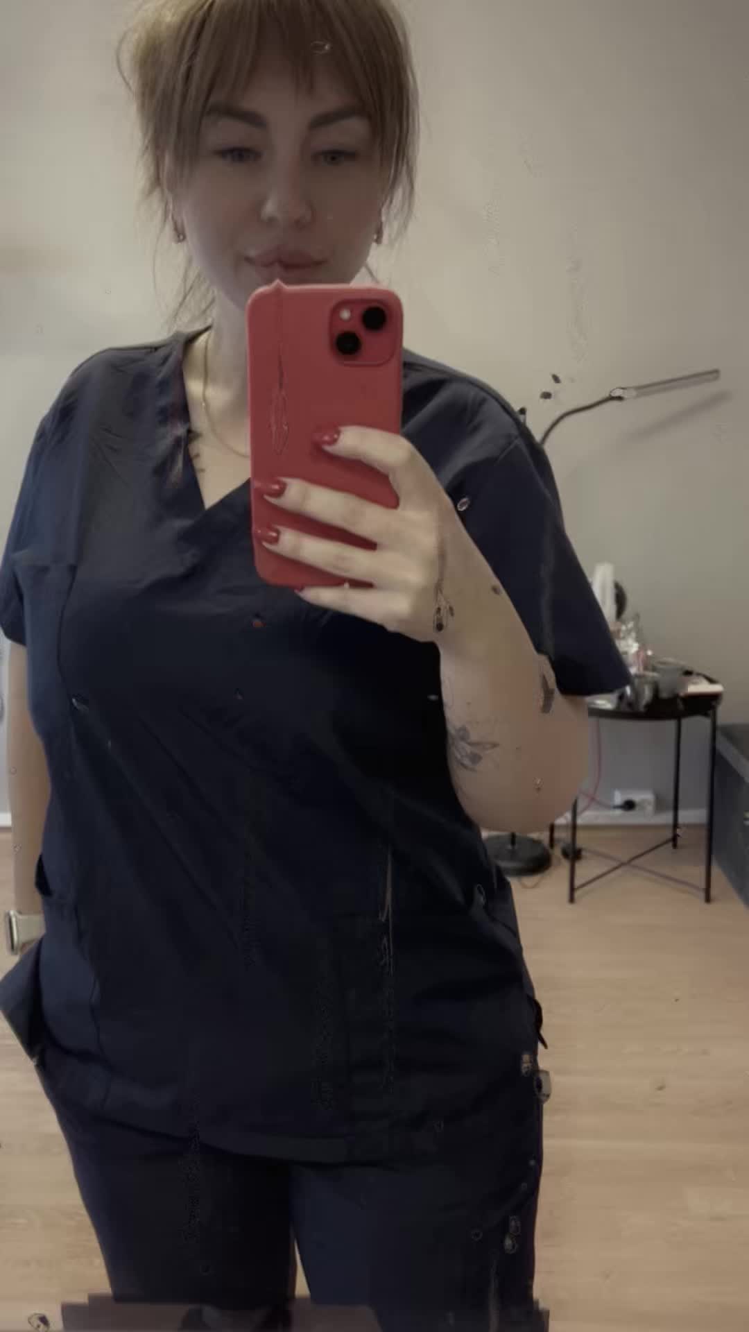 @vikawaxpro