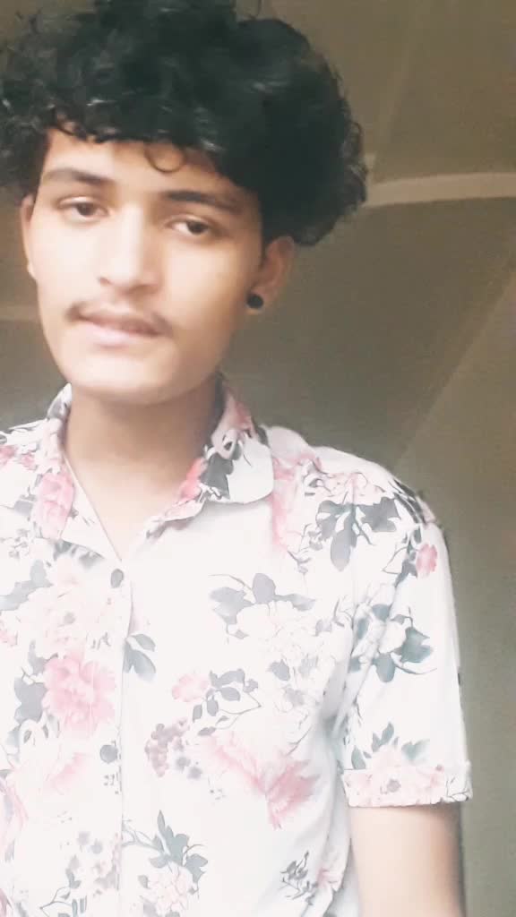 @indra.gharti❣
