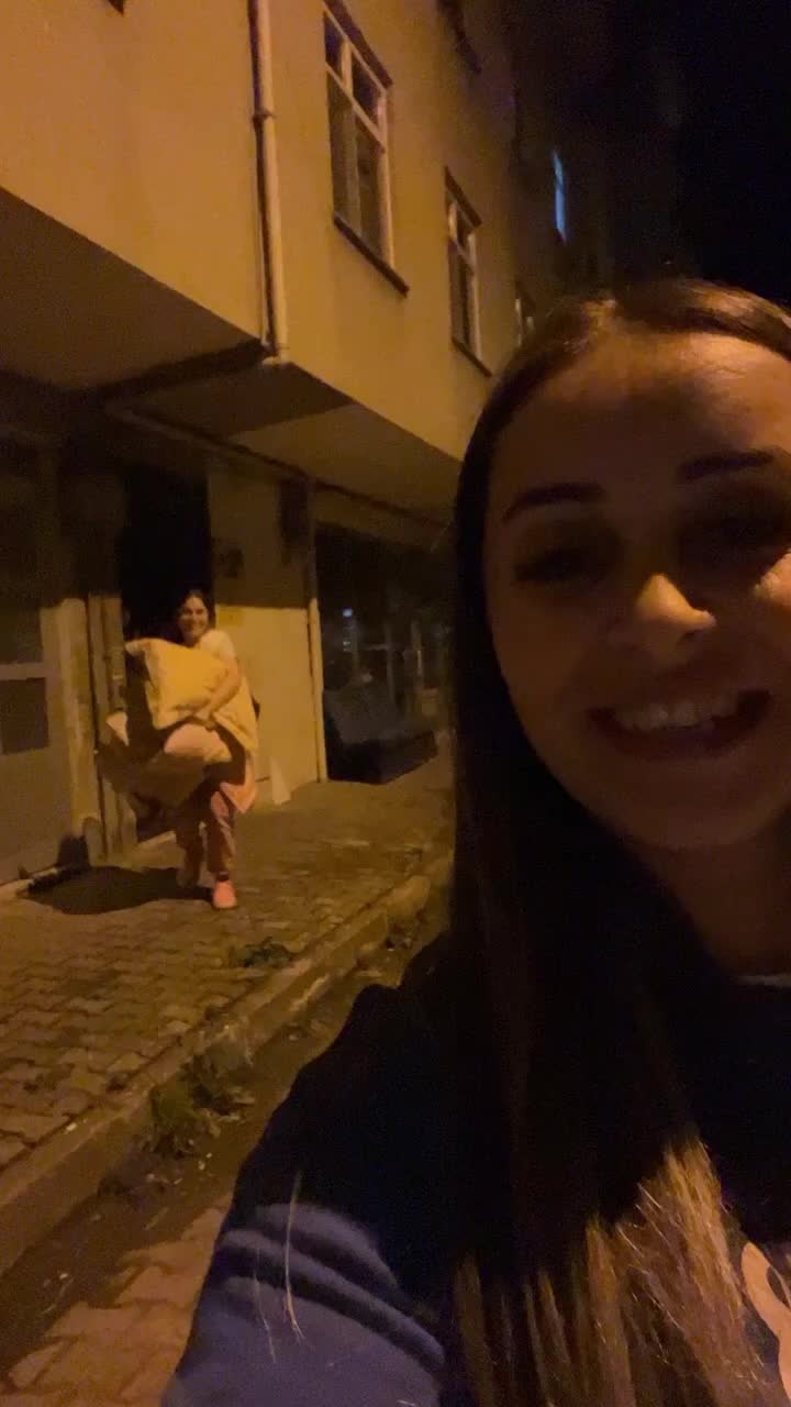 @Nuray Karabıyıkoglu