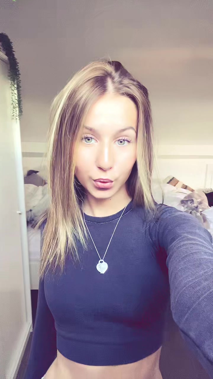 @nikola🍒