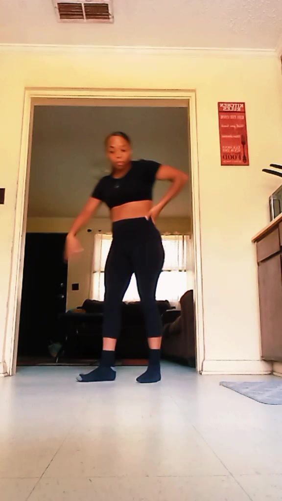 @aleshia🩷♊️